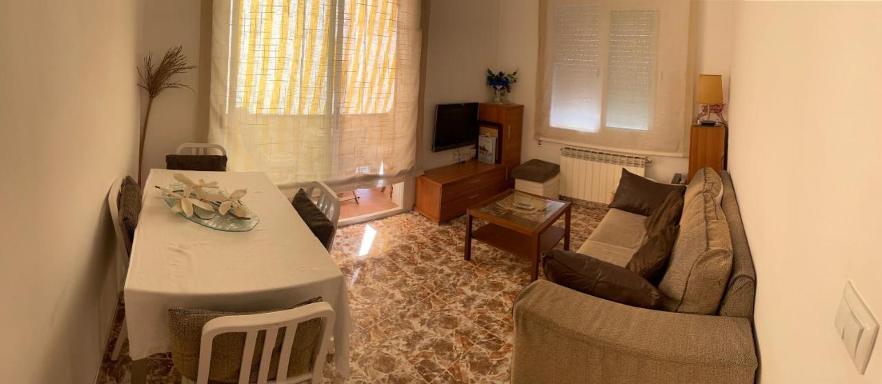 Flores Bliss Apartment ซีเจส ภายนอก รูปภาพ